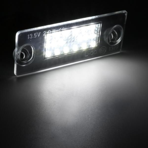 TOP Led Kennzeichenbeleuchtung passend für Audi A4 B5 95-99 Xenon Weiß abgewinkelt