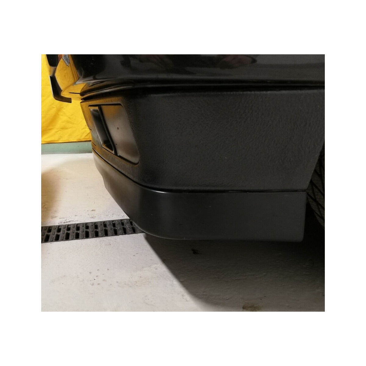 Frontspoilerlippe mattschwarz passend für BMW 3 E30 318is 1988-1991 – Ansicht 7