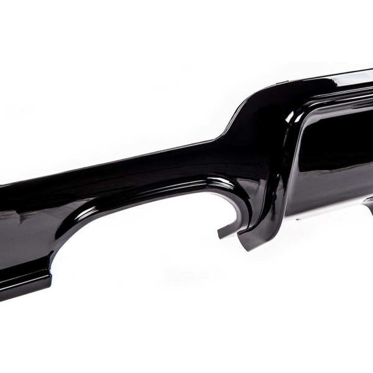 Diffuseur arrière noir brillant compatible avec BMW Série 4 F32 F33 F36