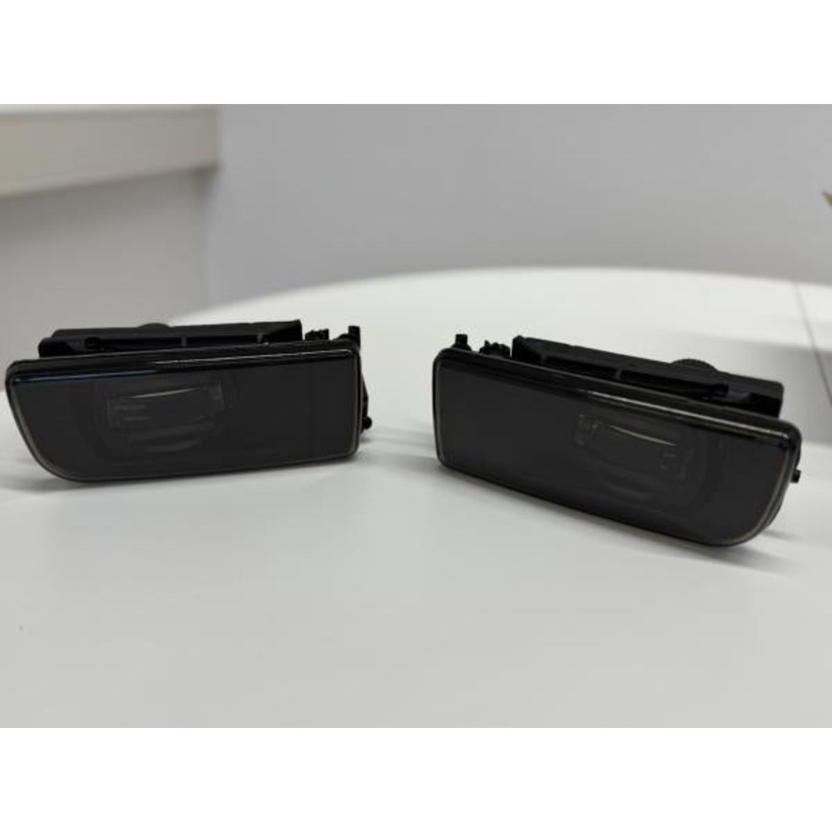 Kit de phares antibrouillard LED pour BMW Série 3 E36 Coupé/Cabriolet/Berline/Touring 90-99 noir/fumé (également « M »)