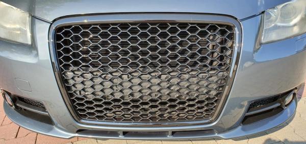 Kühlergrill Sport mit Emblem und Kennzeichenhalter passend für Audi A3 8P NUR S-Line
