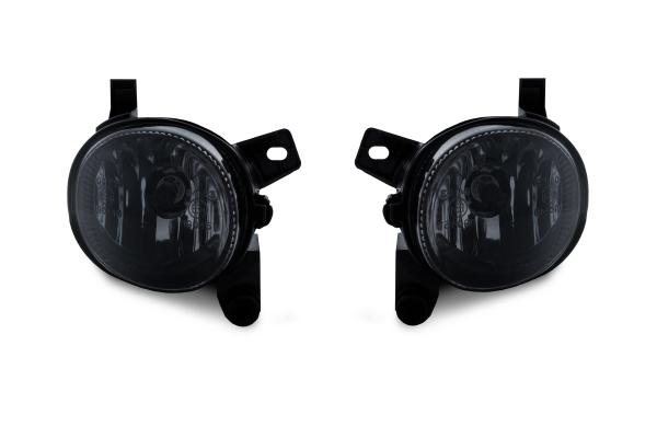 Nebelscheinwerfer Smokeglas passend für VW Passat CC (357) Bj. 08 - 12, passend für Audi A1 (8X1, 8XF, 8XA, 8XK) ab Bj. 10 -, A4 (8K2, 8KH, 8K5, B8) Bj. 07 - 15, A5 (8T3, 8TA, 8F7) Bj. 07 - 17, Q3 (8U) ab Bj. 11 -, A6 (4G2, C7, 4GC, 4GH, 4GJ, 4G5, C7, 4