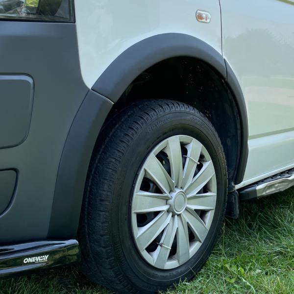 Radlaufleisten Radlaufschutz Radlaufabdeckung / Radlaufverbreiterung Set passend für VW T5  + T5.1 Transporter schwarz matt mit ABE