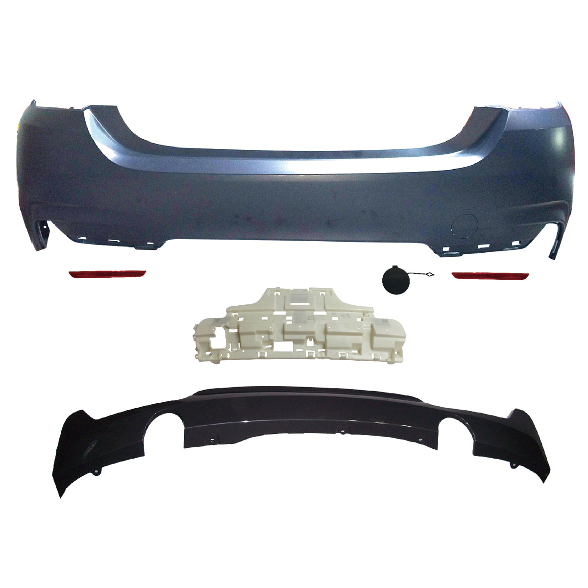 Heckstoßstange Sport mit Diffusor passend für BMW 4 Series F32 F33 2013-2020 – Ansicht 2