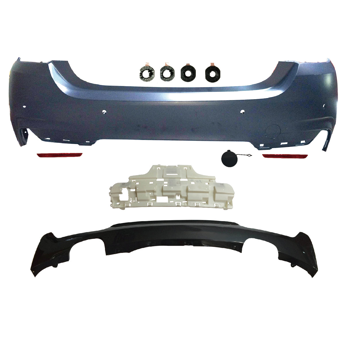 Heckstoßstange Sport mit Diffusor passend für BMW 4 Series F32 F33 2013-2020 – Ansicht 2