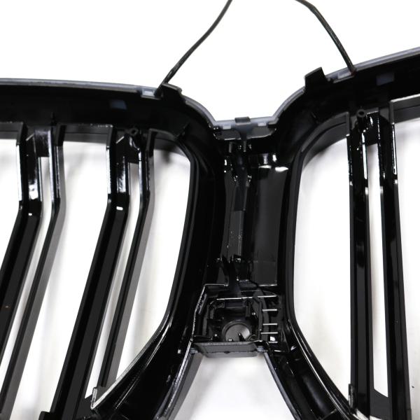 LED Kühlergrill Doppelsteg schwarz hochglanz auch Kamera passt passend für BMW X6 G06