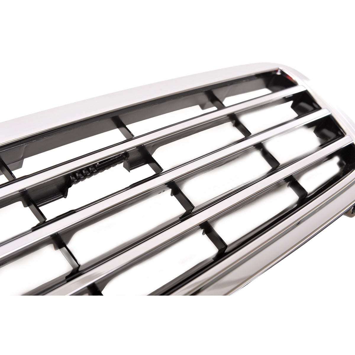 Front Grille 3 Slats Chrome passend für Mercedes C-Class W203 2000-2007 – Bild 4
