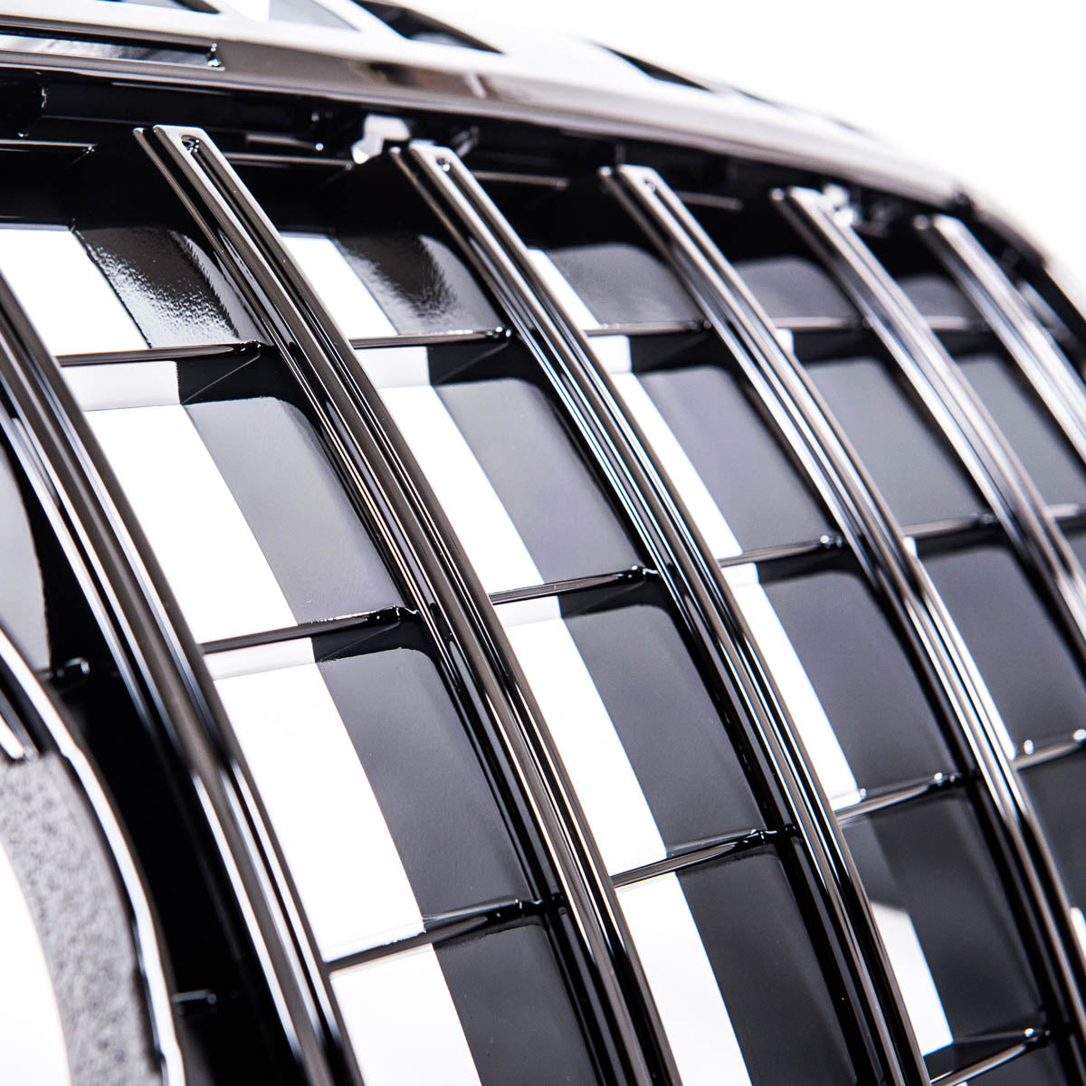 GT Gloss Black Front Grille passend für Mercedes A-Class W176 2012-2015 – Bild 4