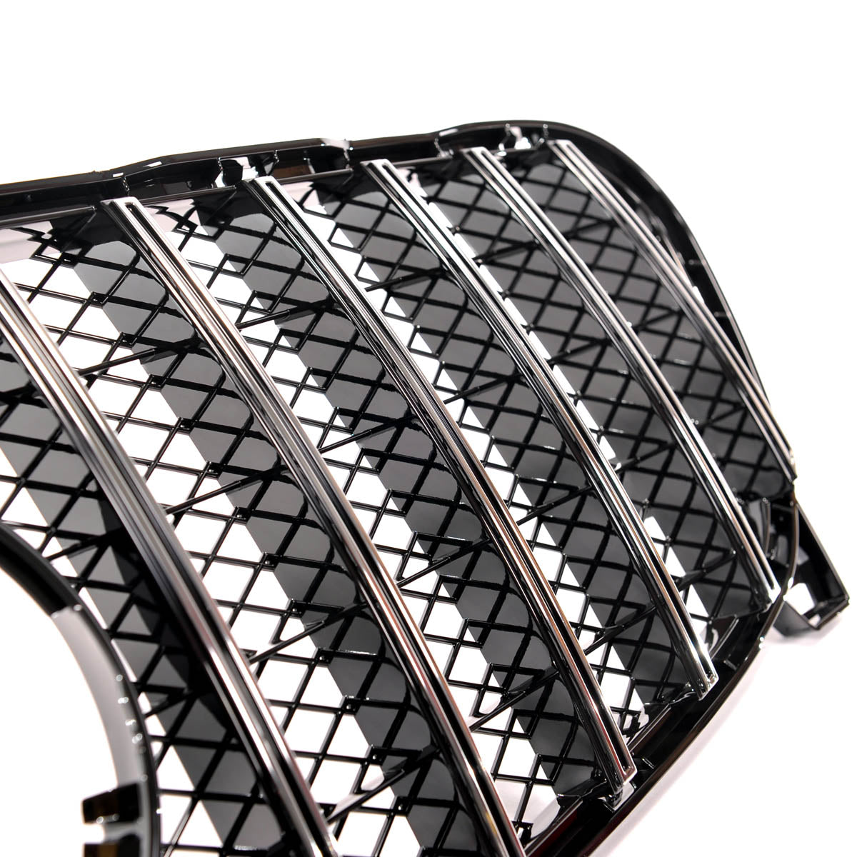 Front Grille Chrome Panamericana GT passend für Mercedes GLA X156 2013-2017 – Bild 4