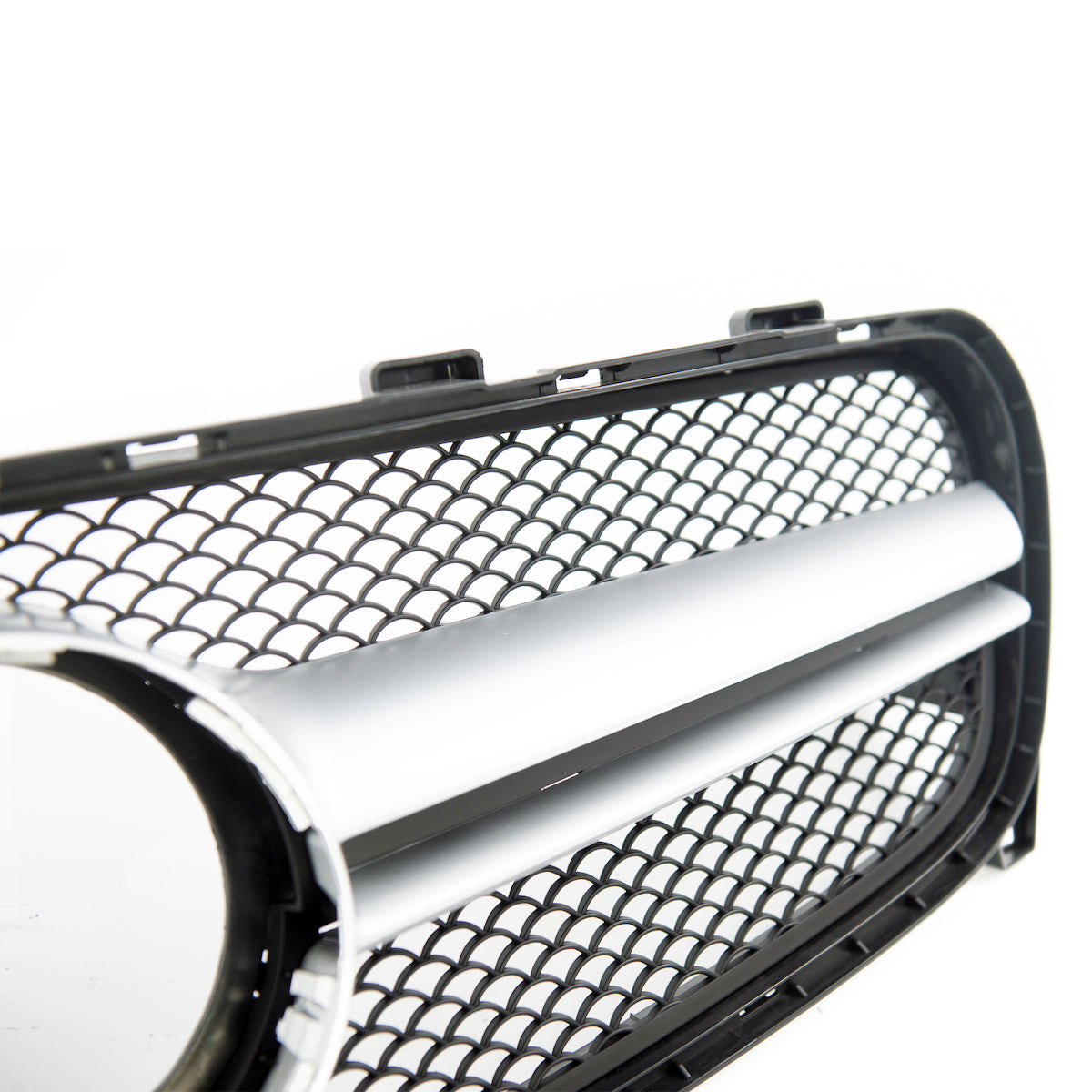 Front Grille Silver passend für Mercedes GLA X156 2017-2019 – Bild 4