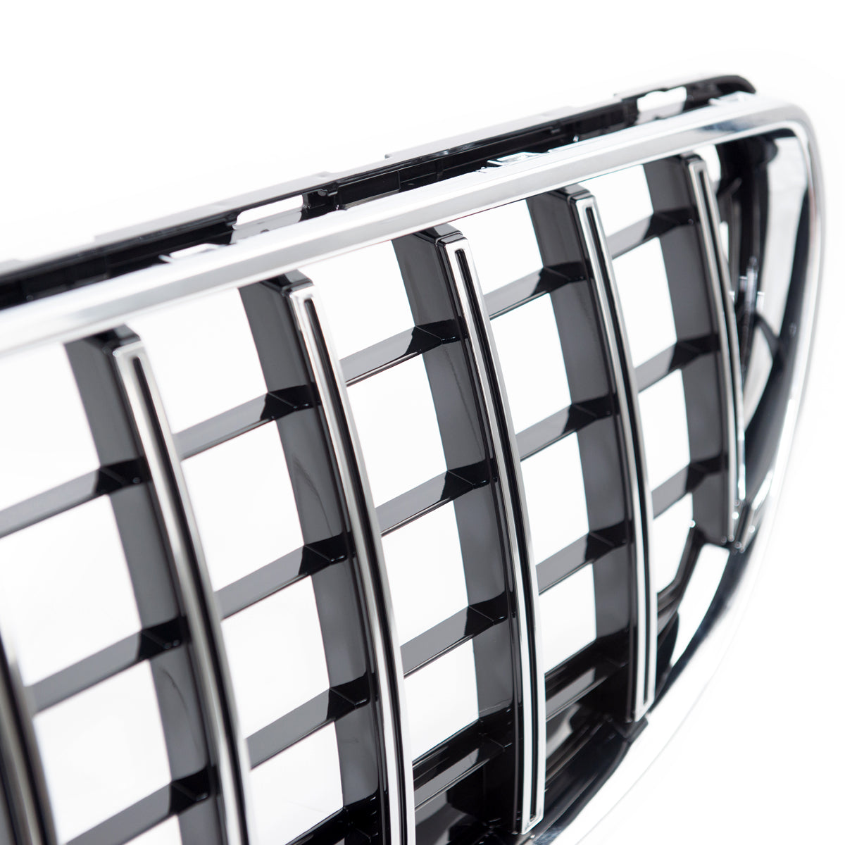 GT Style Grille Chrome & Black passend für Mercedes CLS C218 Facelift 2014-2018 – Bild 3