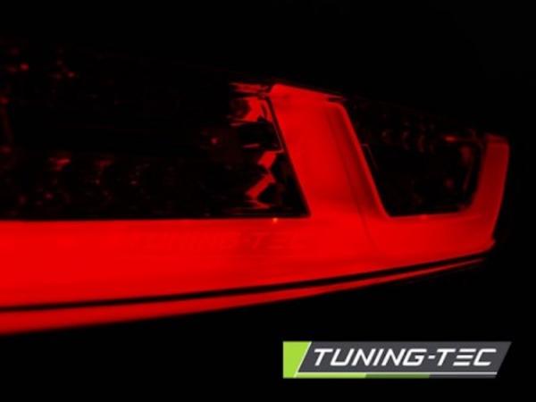LED Lightbar Rückleuchten passend für Audi A1 + Sportback Bj. 10-14 Rot/Chrom