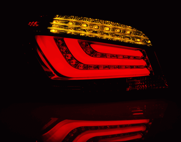 LED Lightbar Rückleuchten passend für BMW E60 LCI Limo Bj. 07-10 Rot/Smoke