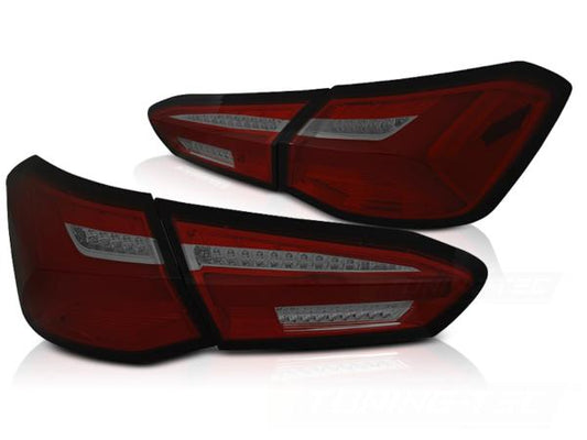 LED Lightbar Rückleuchten passend für Ford Focus MK4 18-21 Rot/Smoke dynamischer Blinker