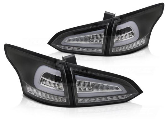 Voll LED Lightbar Rückleuchten passend für Ford Focus MK3 Turnier Bj. 11-18 Schwarz