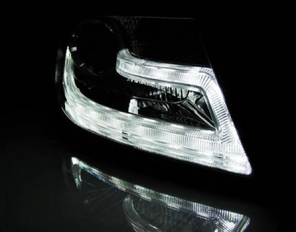 Xenon Scheinwerfer DRL LED Tagfahrlicht passend für Audi A4 B8 8K Bj. 08-11 Chrom LTI