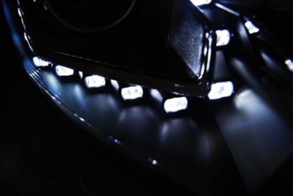 Scheinwerfer LED Tagfahrlicht Optik passend für Ford Focus 3 Bj. 11-14 Schwarz