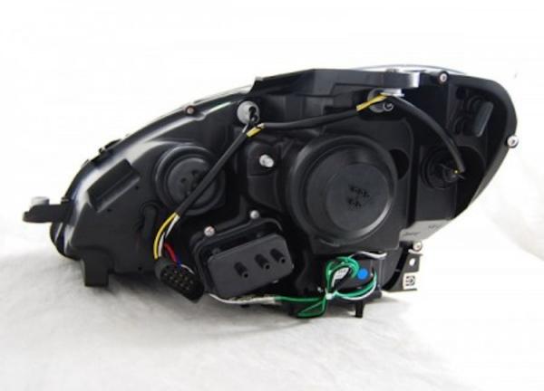 Scheinwerfer LED Tagfahrlicht Optik passend für Mercedes C-Klasse W204 Bj. 07-10 Schwarz