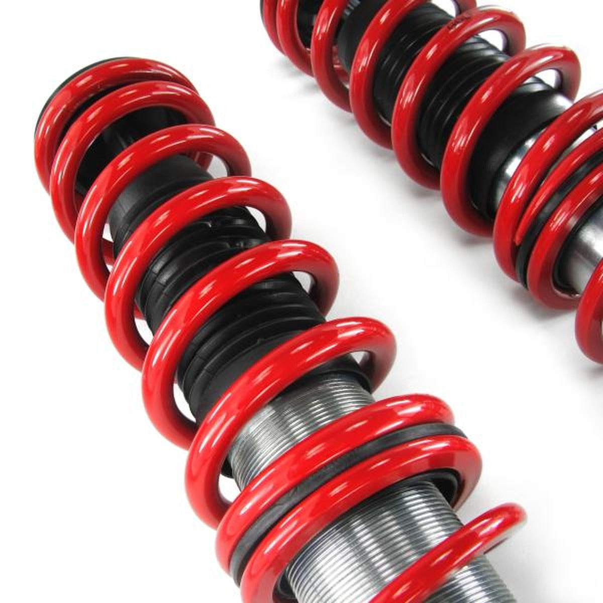 Suspension filetée RedLine compatible avec VW Golf 3, Vento années de construction 10.1991 - 9.1997 (1HXO), Golf 3 Cabrio (1EXO) incl. VR6, ne convient pas aux modèles Variant et 4 roues motrices