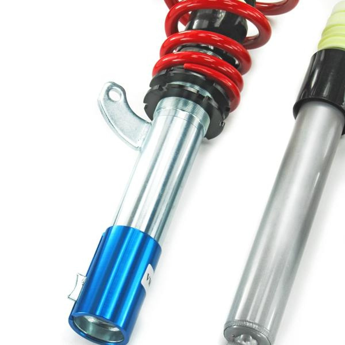 Kit de combinés filetés RedLine, rabaissement complet ou en forme de coin, filetage/ressort, avec certificat d'homologation adapté pour VW Golf 5 1.9TDi DSG/ 2.0TDi/ DSG Ø 50/55 mm sans Quattro